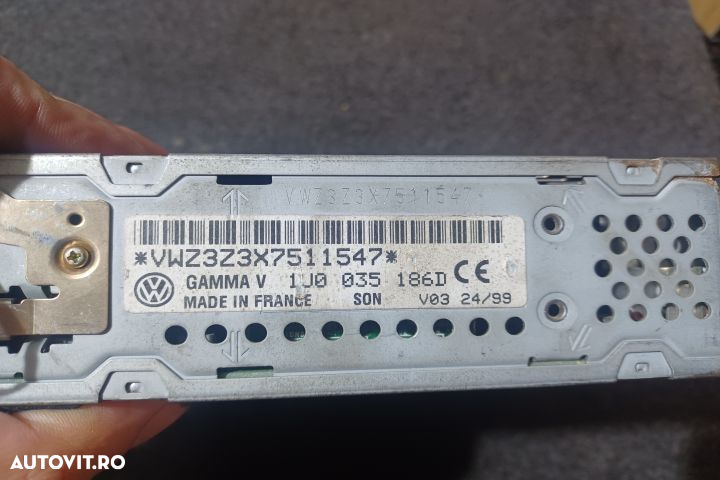Radiocasetofon 1J0035186D  CU COD Volkswagen VW Golf 4 [1997 - 2006] - 3