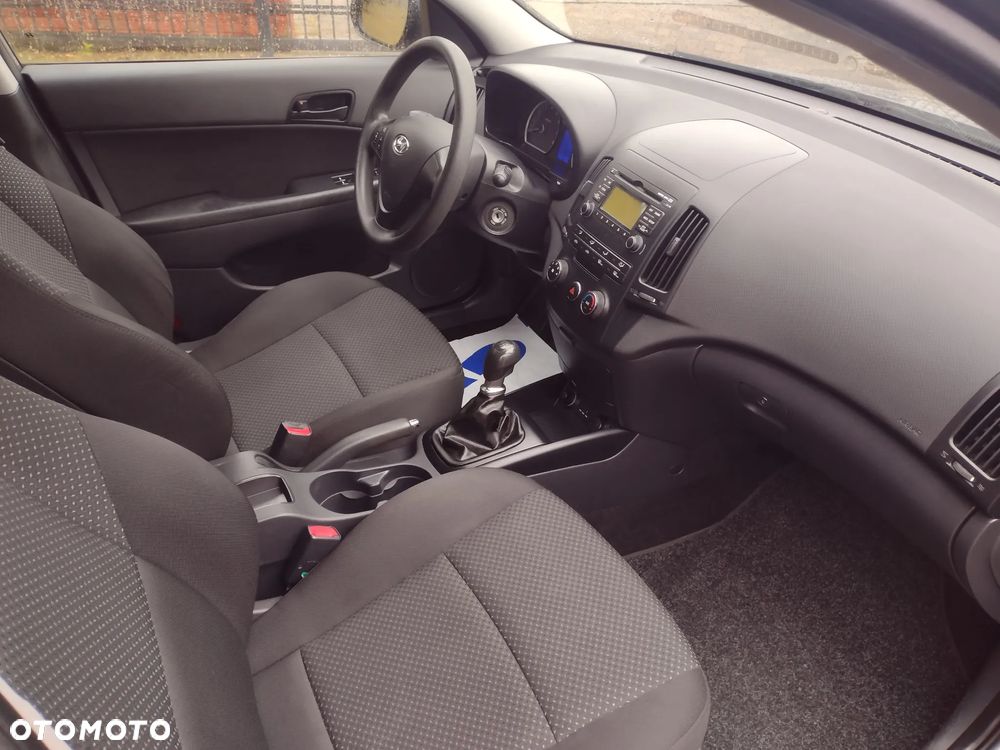 Hyundai i30 i30cw 1.4 blue Comfort - 5