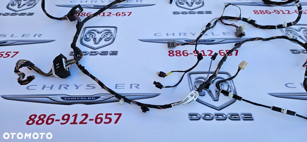Dodge Durango III LIFT 2021-2025 Kompletna instalacja klapy bagażnika Wiązka klapy Przewód elektryczny P68401347AB - 3