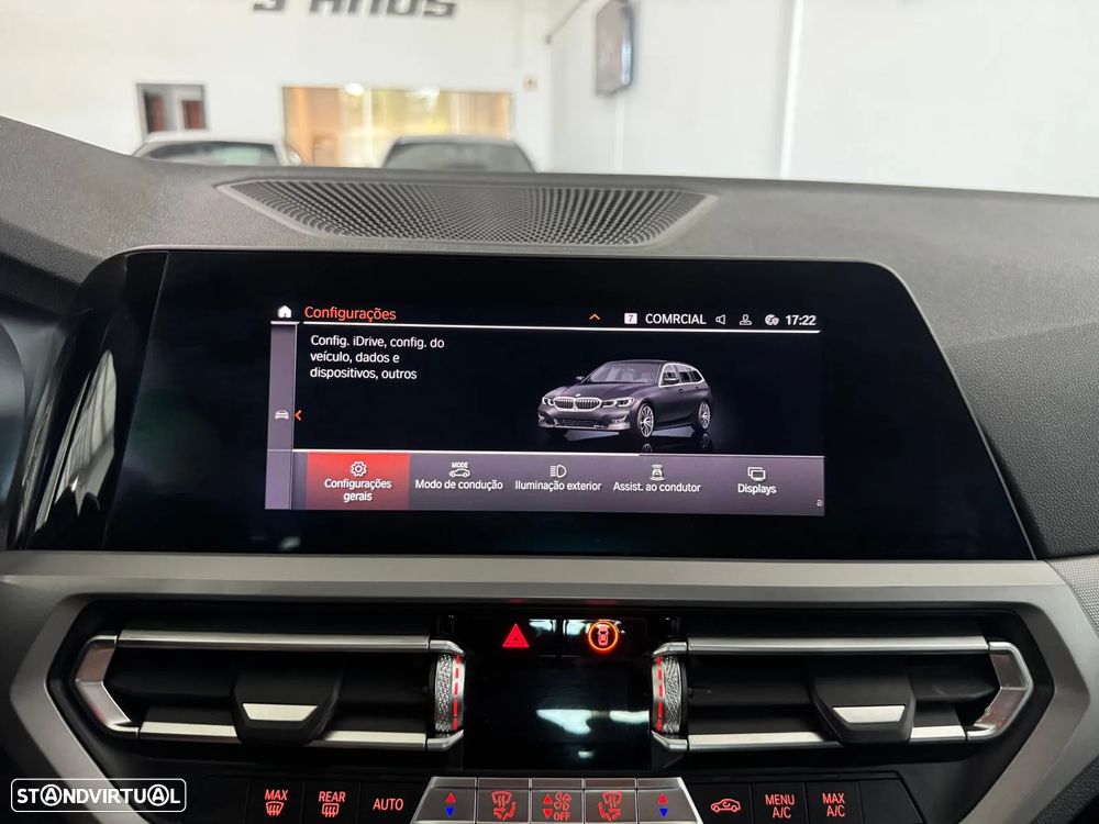 BMW 330 e Touring Pack M Auto - 30