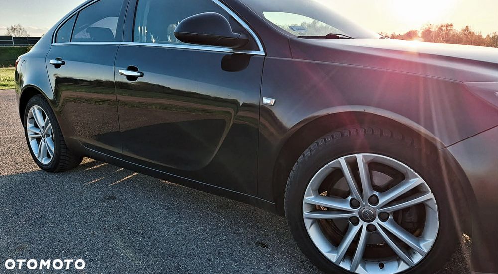 Opel Insignia 2.0 T Cosmo 4x4 - 6