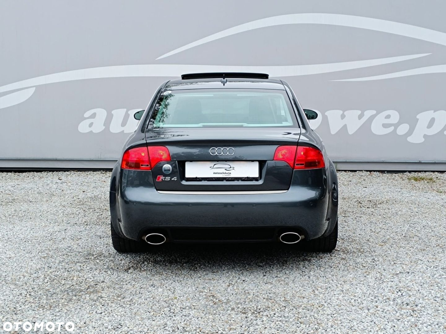 Audi RS4 Limousine Standard - 21