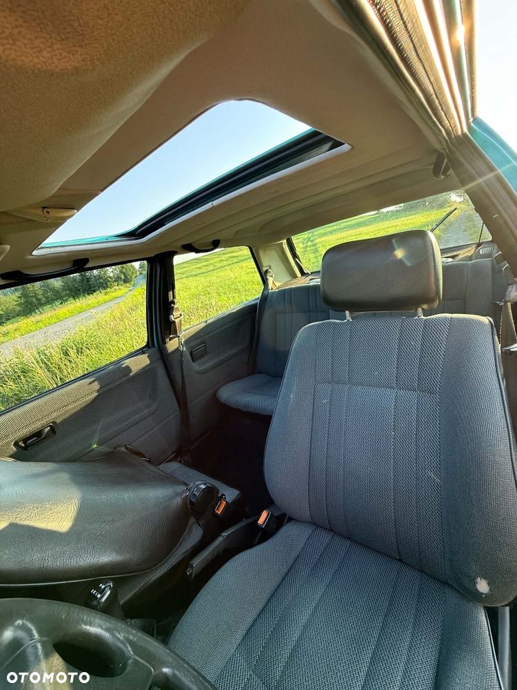 Volkswagen Golf - 5