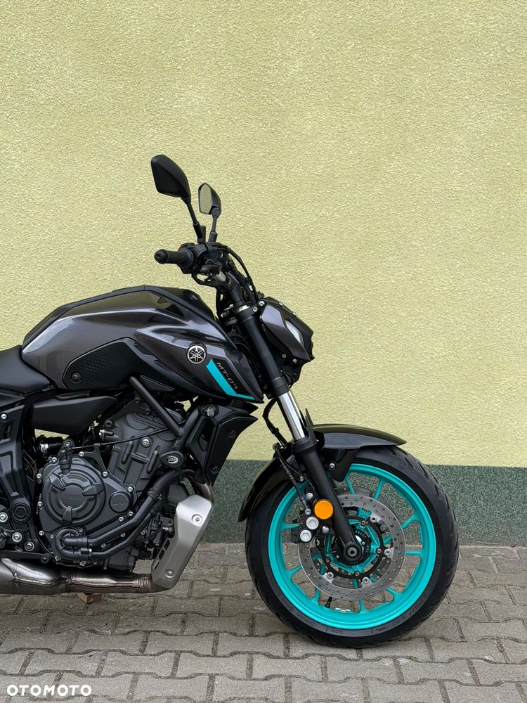 Yamaha MT - 6