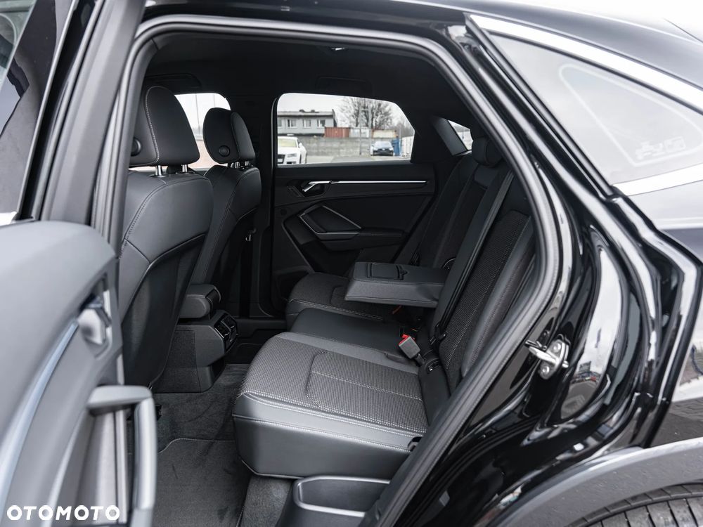 Audi Q3 Sportback 35 TDI S line - 29