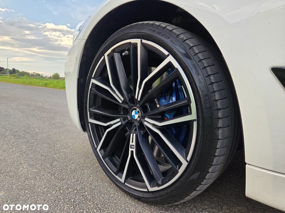 BMW Seria 5 540d xDrive mHEV M Sport sport - 10