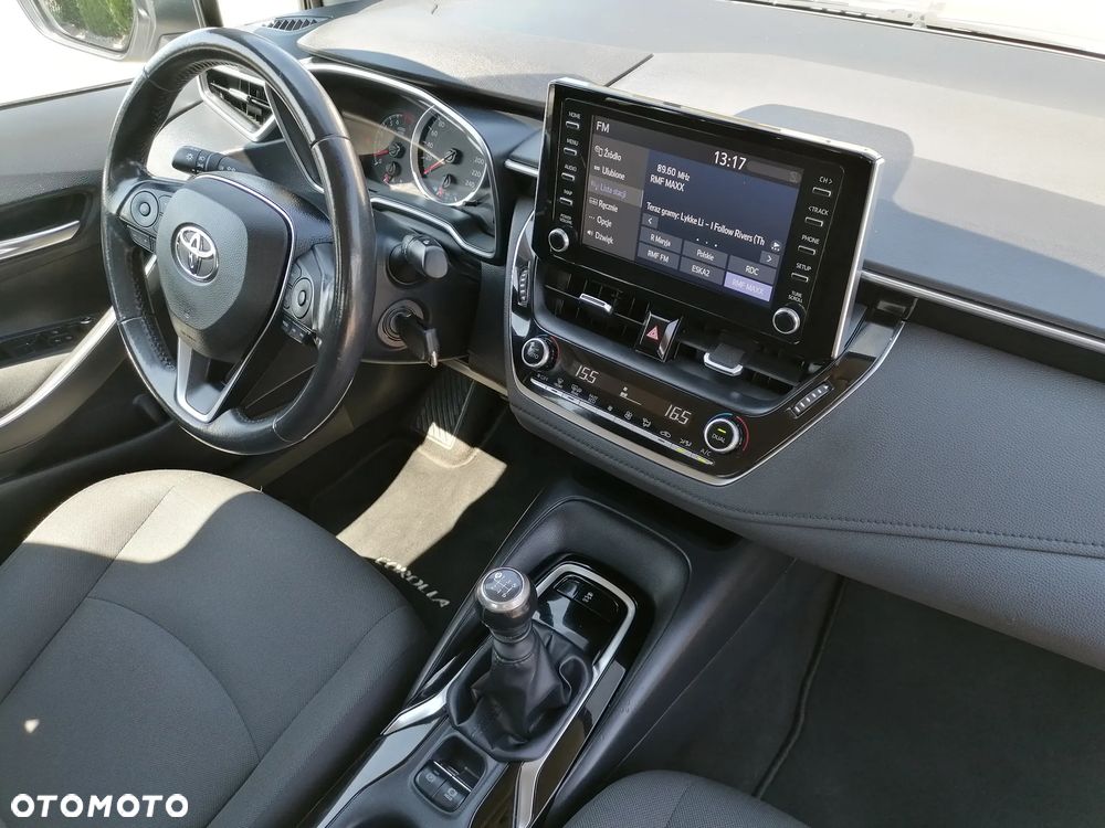 Toyota Corolla 1.6 Comfort - 23