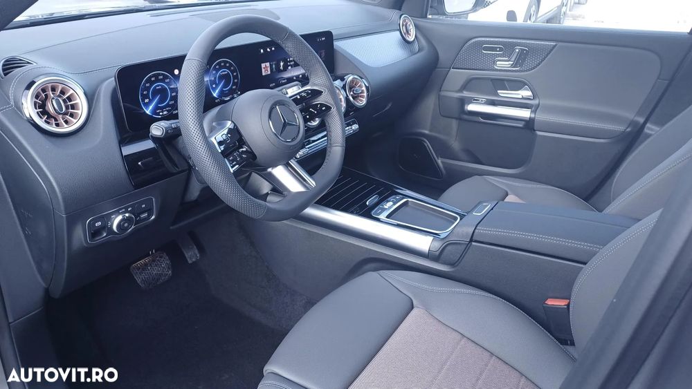 Mercedes-Benz EQA 300 4MATIC - 10