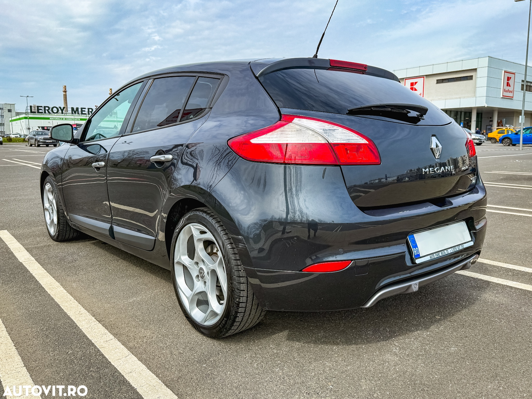Renault Megane TCe 180 GT - 4