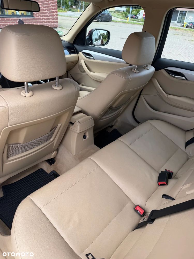 BMW X1 - 10