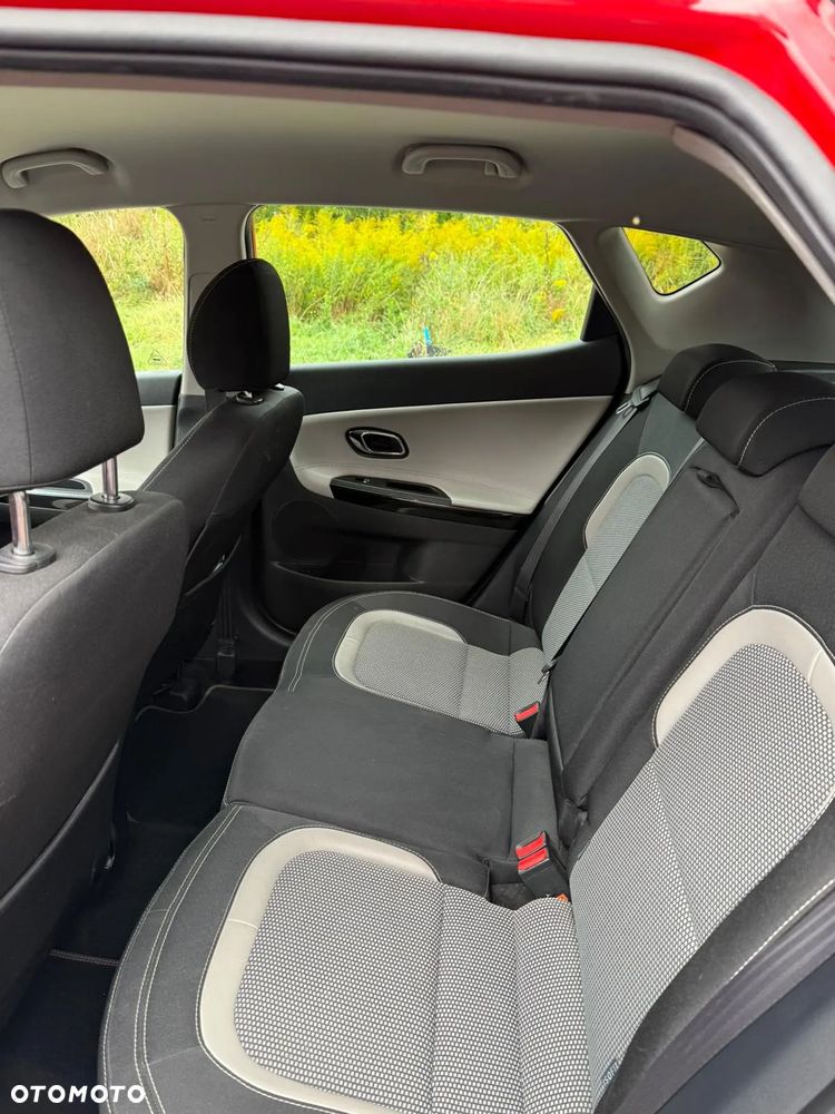 Kia Ceed Cee'd 1.6 GDI L Business Line - 13
