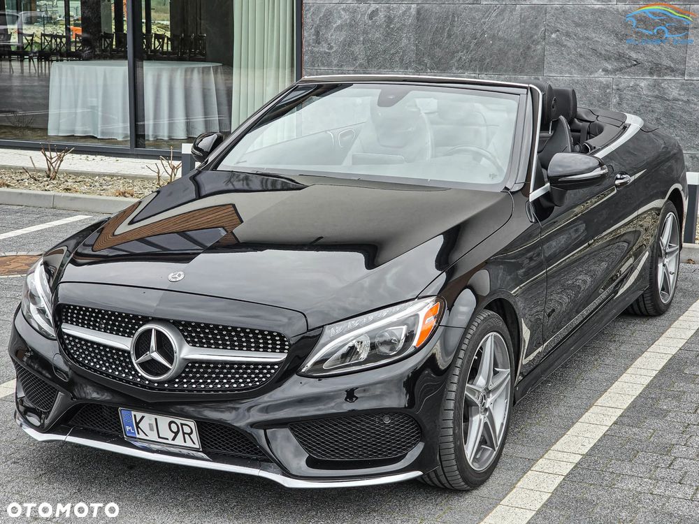 Mercedes-Benz Klasa C 300 4Matic 9G-TRONIC AMG Line - 11