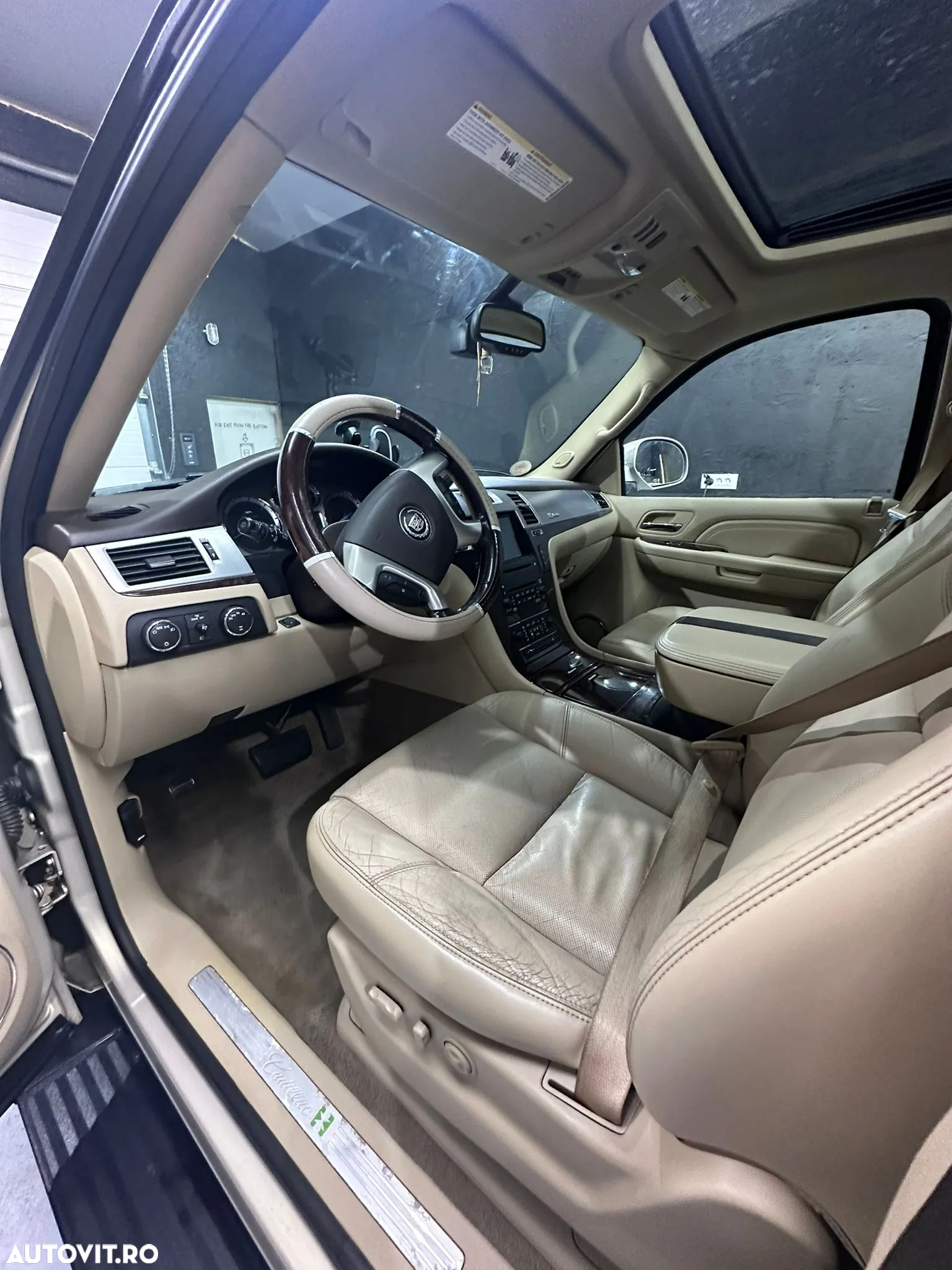 Cadillac Escalade 6.0 V8 - 9