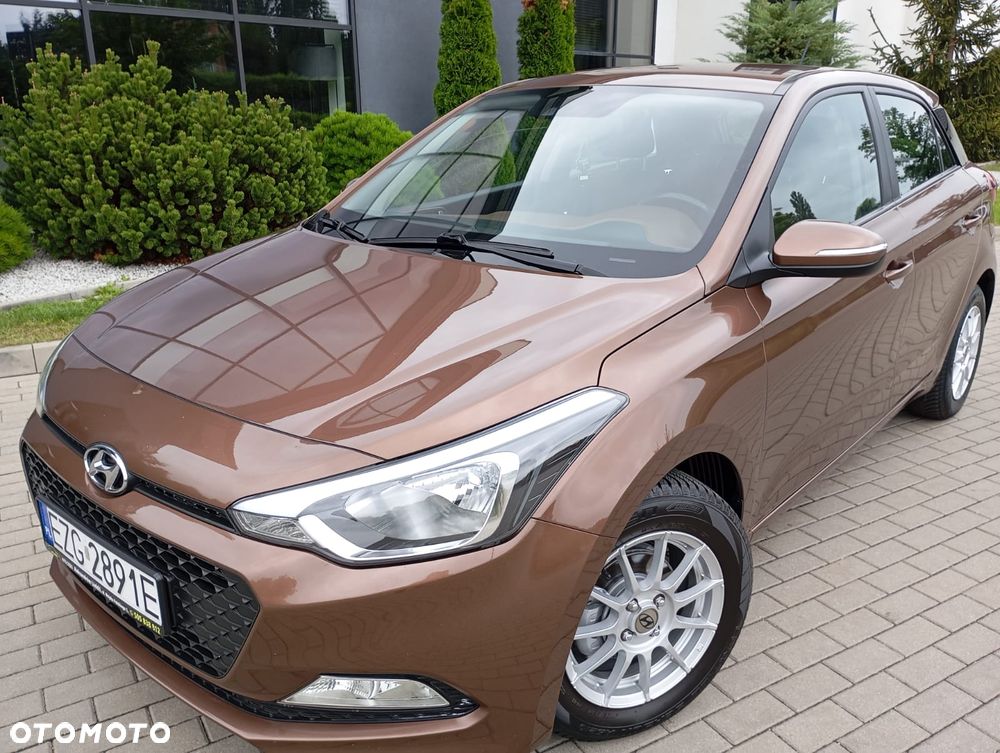 Hyundai i20 1.2 Elegant - 4