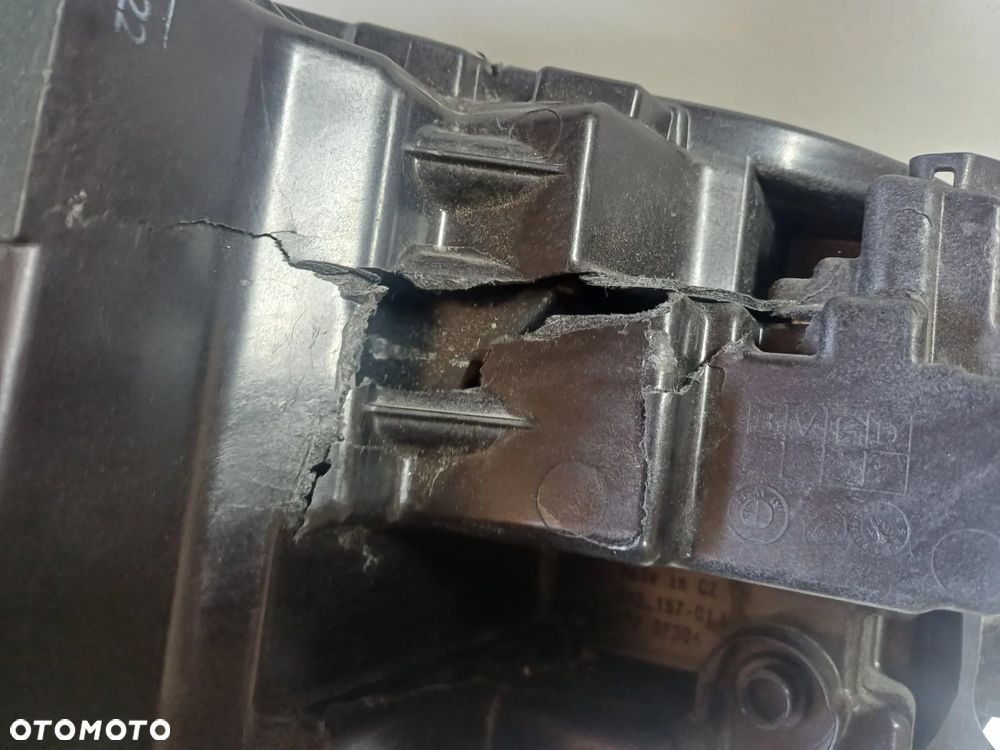 Lampa lewy przod BMW IX M60 IX20 EUROPA - 11