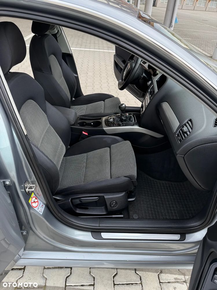 Audi A4 Avant 2.0 TDI - 12