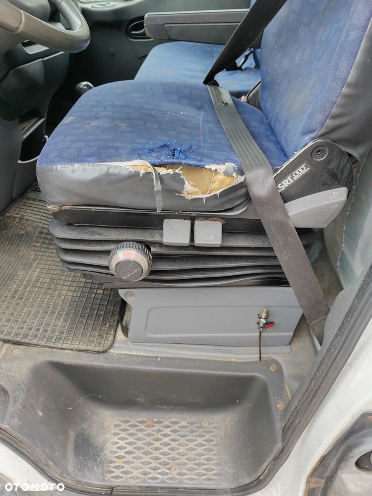 Iveco 35C13 - 9