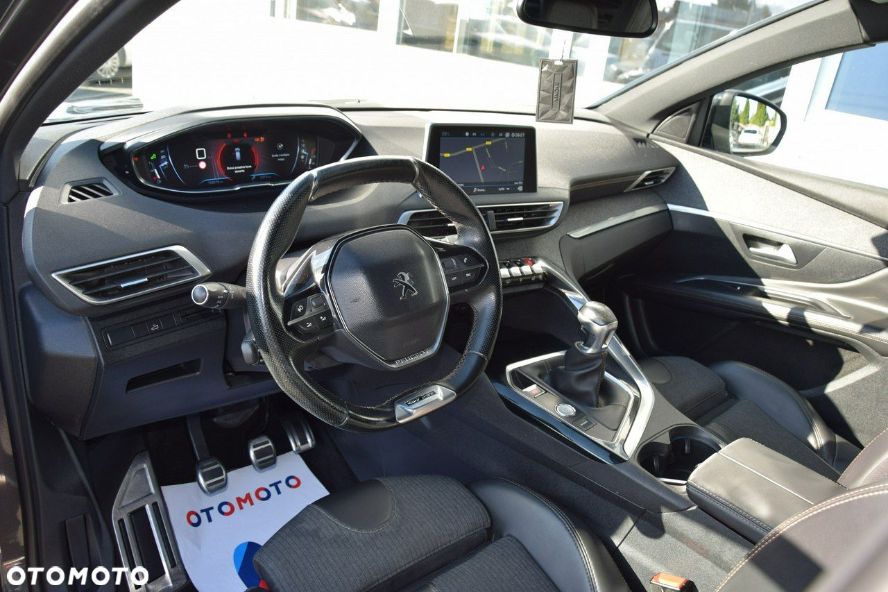 Peugeot 3008 - 19