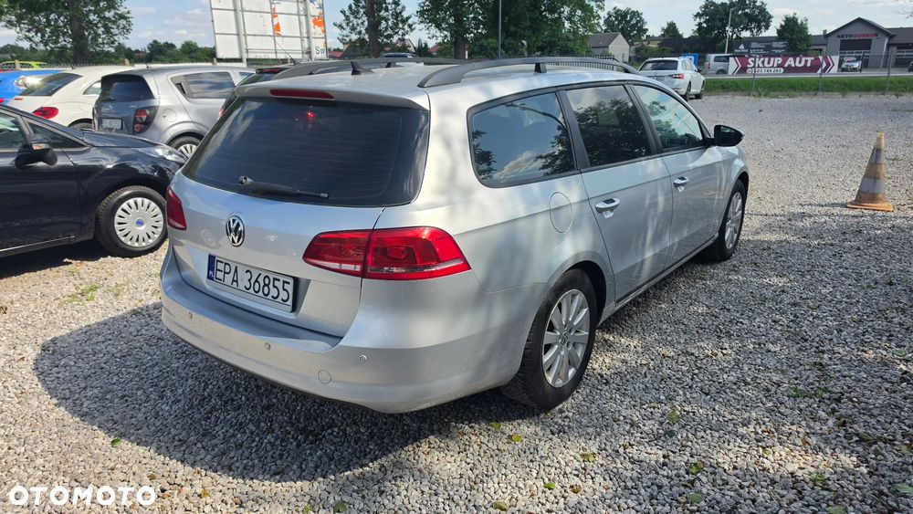 Volkswagen Passat 2.0 Blue TDI SCR Comfortline - 7