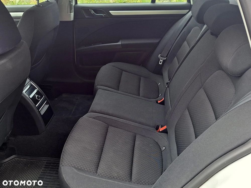 Skoda Superb 2.0 TDI Ambition - 15