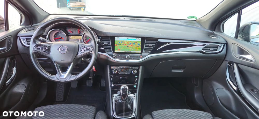 Opel Astra IV 1.4 Essentia - 7