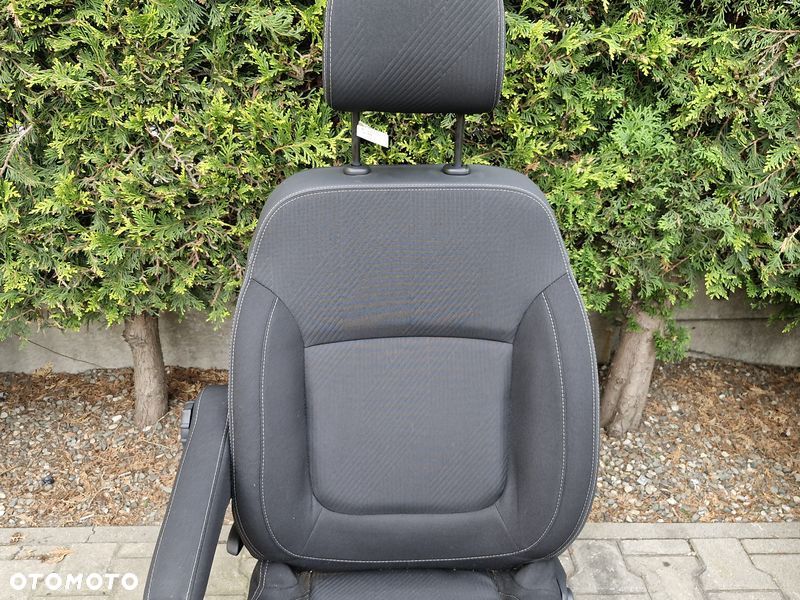 RENAULT TRAFIC III 3 VIVARO B FOTEL LEWY PRZÓD PRZEDNI KIEROWCY EU EUROPA - 3