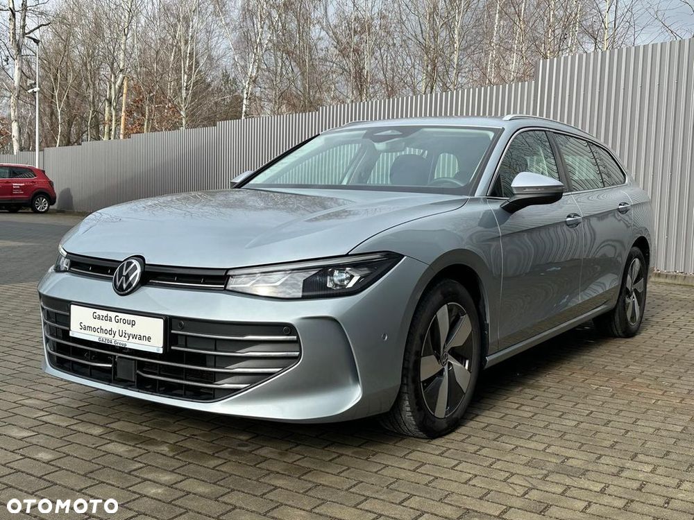 Volkswagen Passat - 3