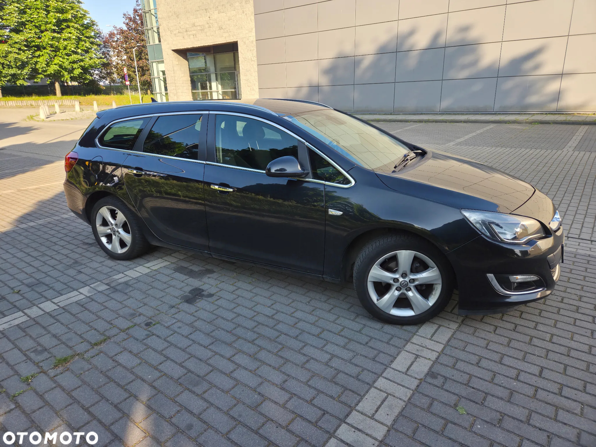 Opel Astra IV 1.4 T Sport - 2