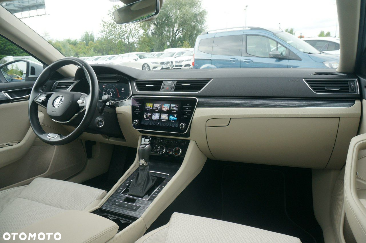 Skoda Superb - 18