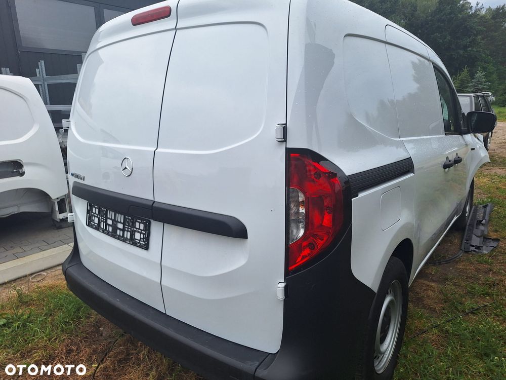Mercedes-Benz E CITAN - 6