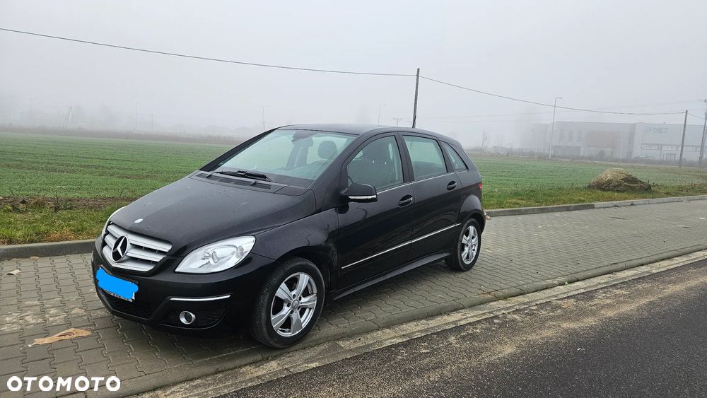 Mercedes-Benz Klasa B 200 CDI Elegance DPF Edition 10 - 2