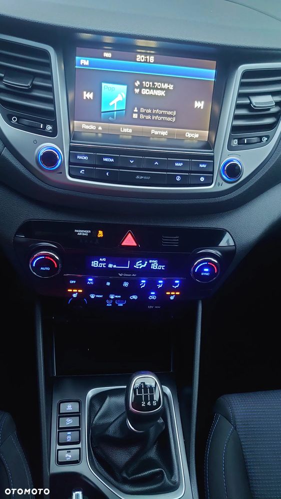 Hyundai Tucson blue 1.6 GDi 2WD Navi - 6