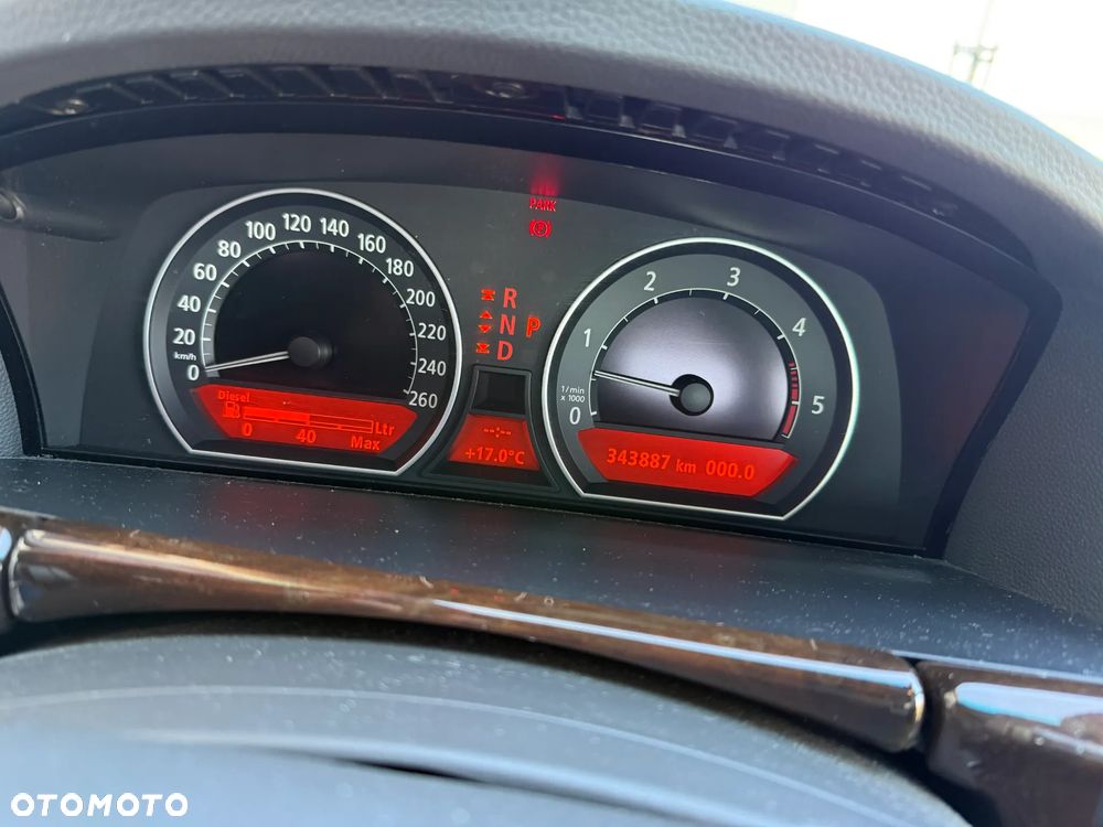 BMW Seria 7 - 10
