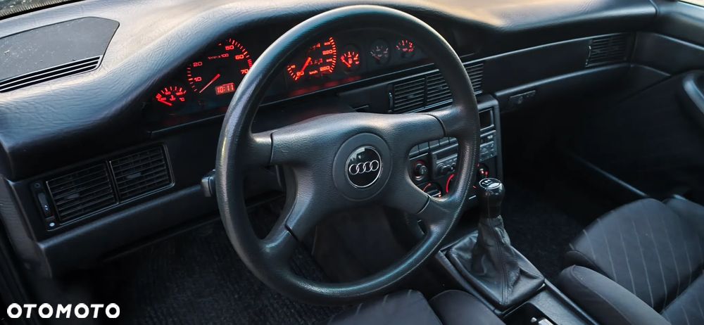 Audi 100 - 24