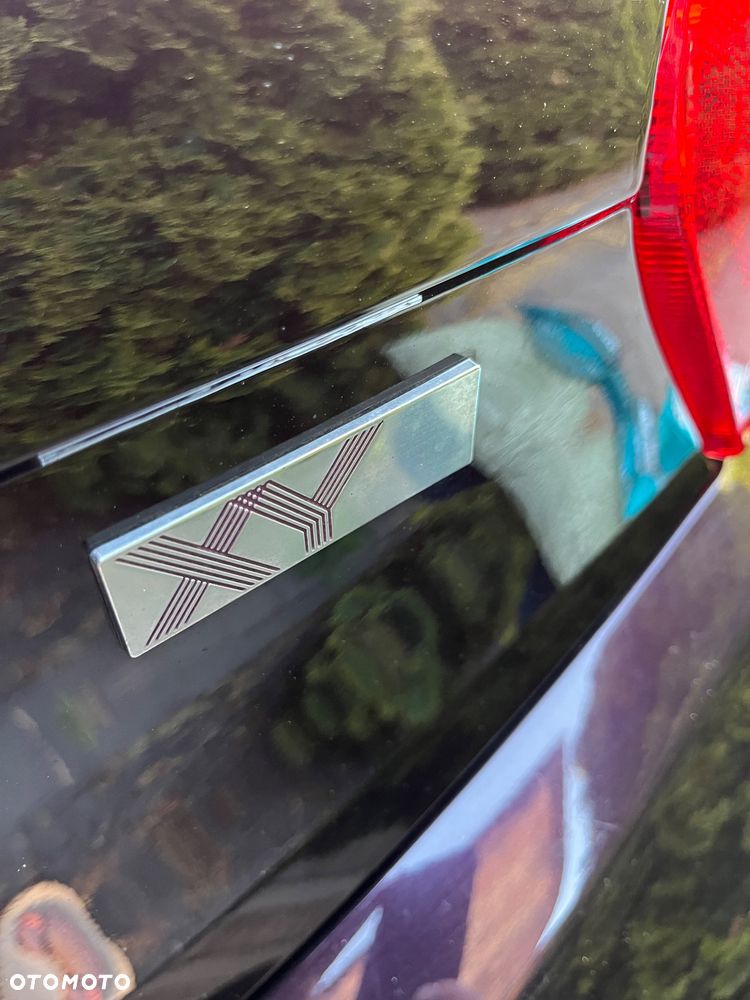 Peugeot 208 - 30