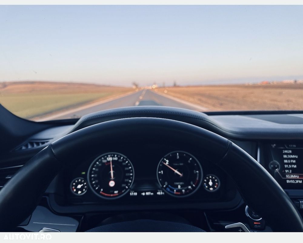 BMW Seria 7 750d xDrive Blue Performance Edition Exclusive - 4