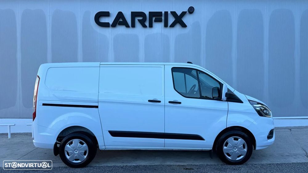 Ford Transit Custom 2.0 TDCi CX Automática - 5