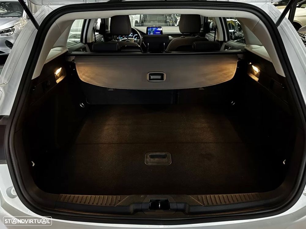 Ford Focus SW 1.5 TDCi EcoBlue Titanium - 32