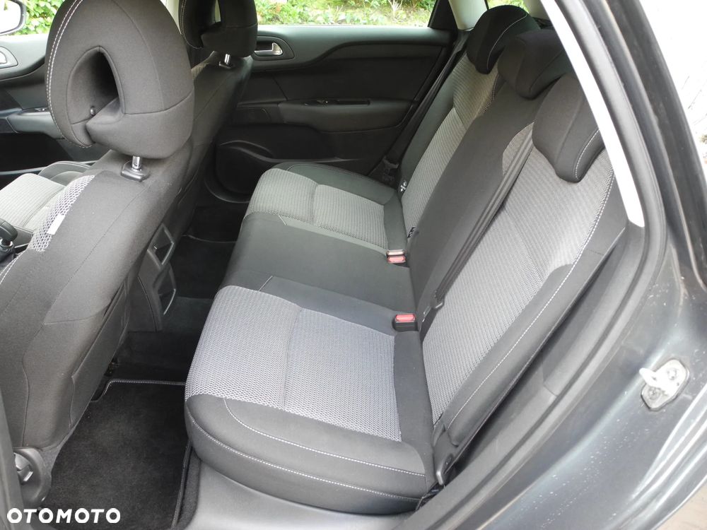 Citroën C4 - 17