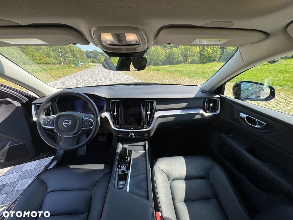 Volvo S60 B5 B AWD Ultimate Dark - 6