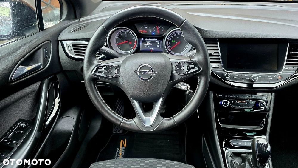 Opel Astra 1.4 T Dynamic - 17