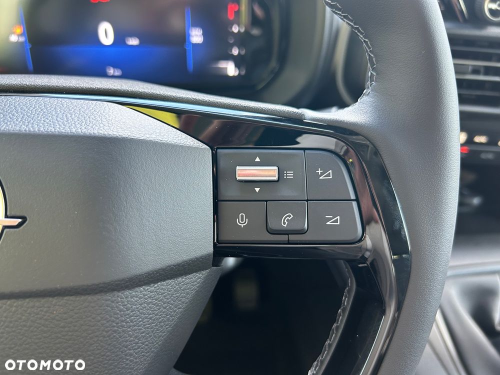 Opel Combo L 1.5 BlueHDi S&S GS - 21