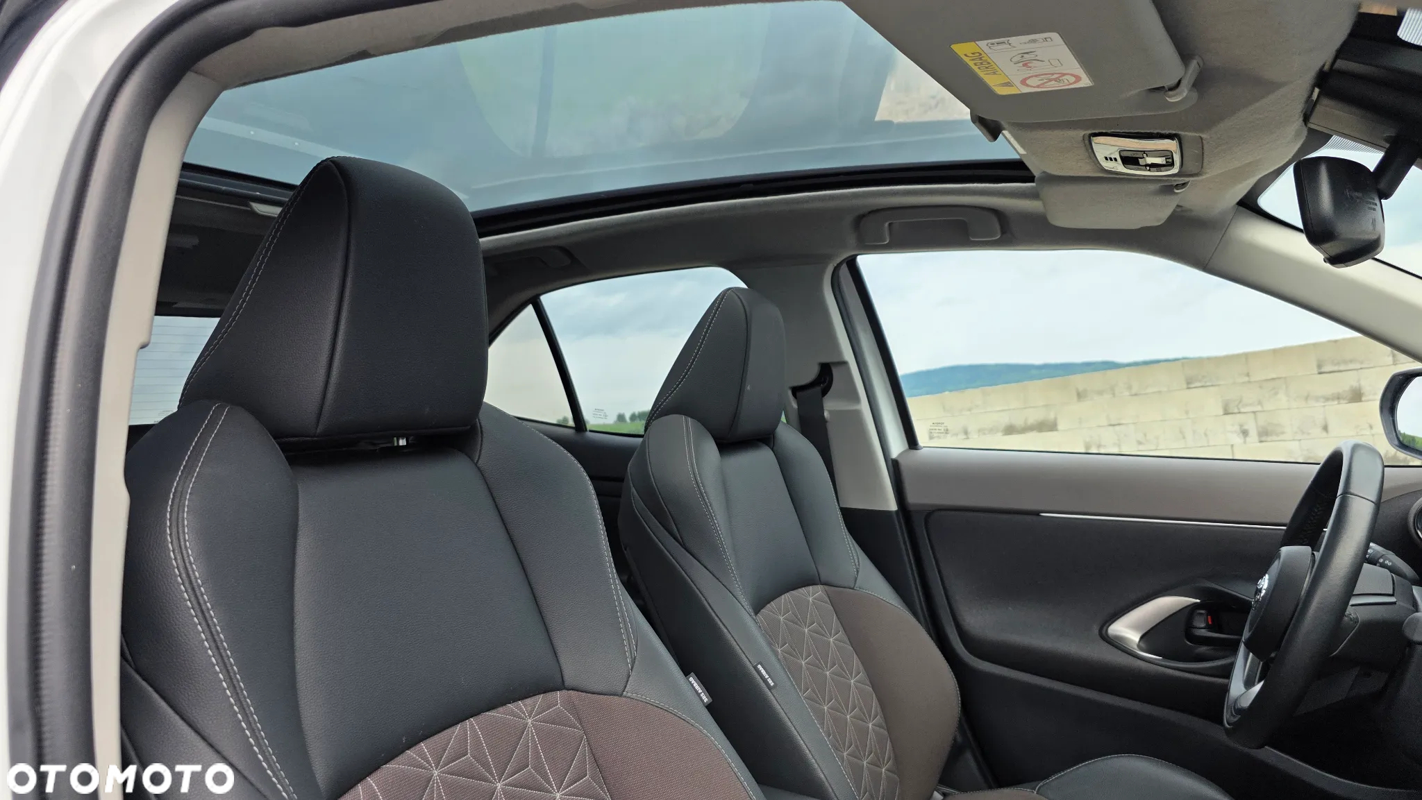 Toyota Yaris Cross Hybrid 1.5 Executive - 15