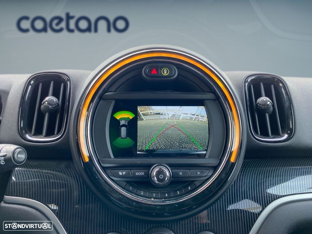 MINI Countryman Cooper D Classic Auto - 8