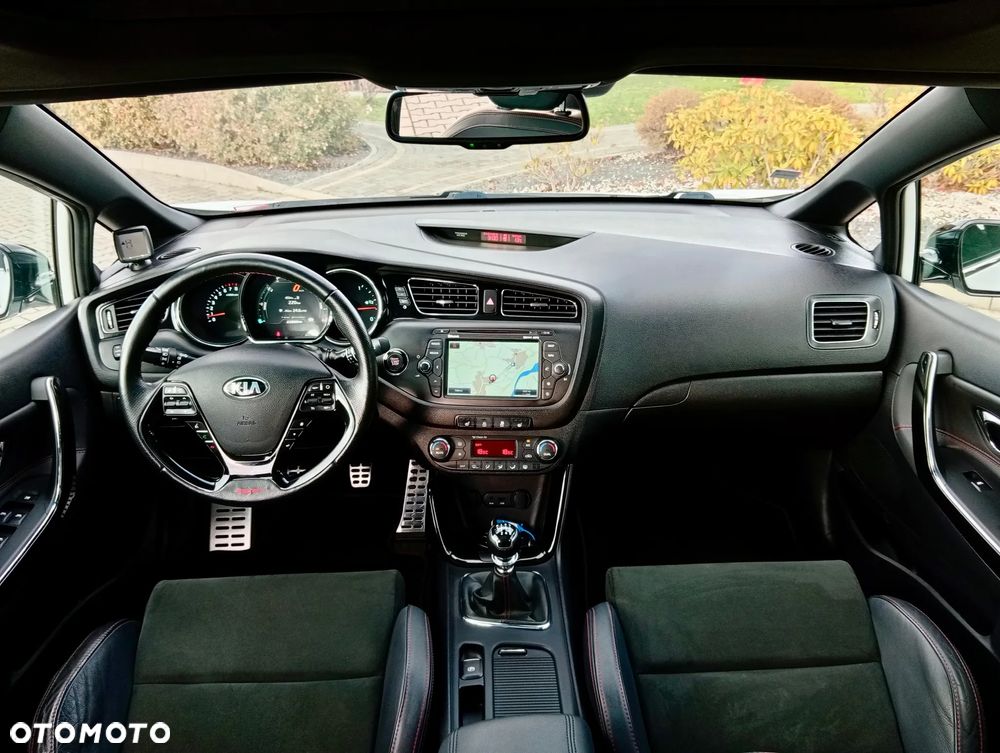 Kia Ceed Cee'd 1.6 T-GDI GT - 20