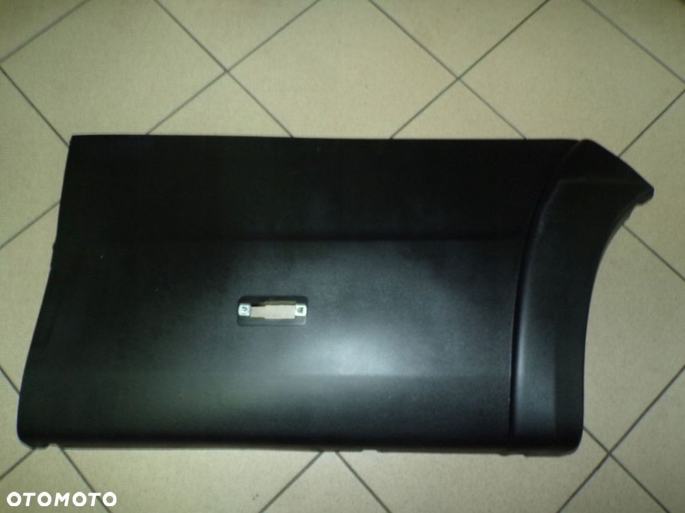 DUCATO BOXER JUMPER 17- LISTWA TYLNA PRAWA CZARNA E6 DO MAX L4 - 1