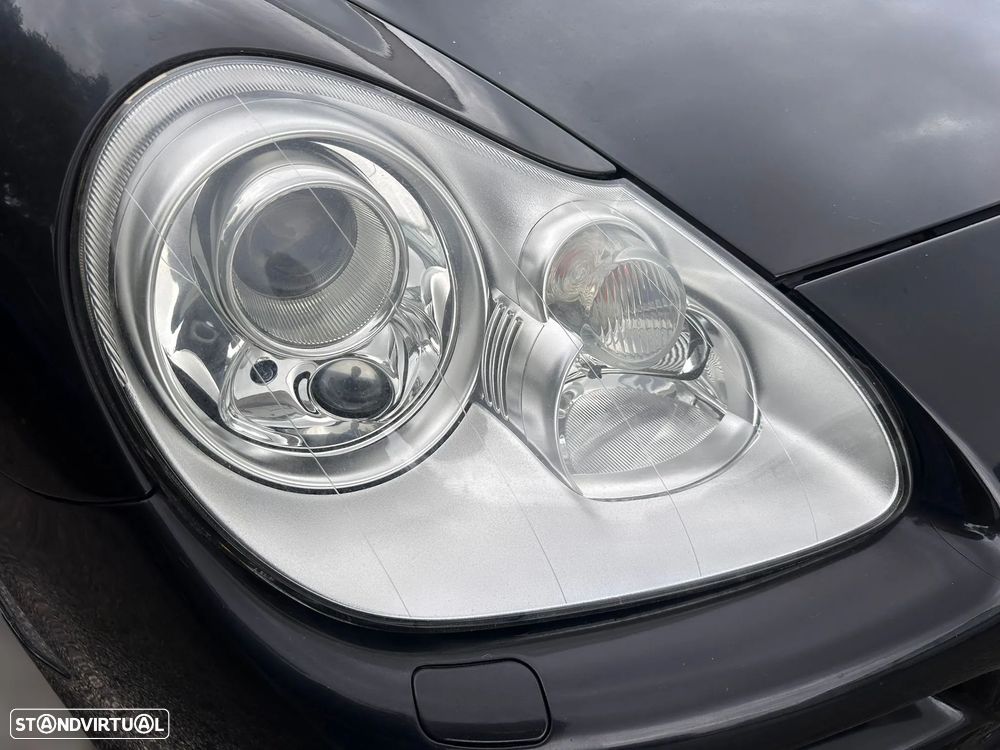 Porsche Cayenne S 4.5 V8 de 2008 para peças - 4