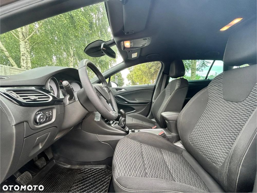Opel Astra 1.4 Turbo Sports Tourer Edition - 10