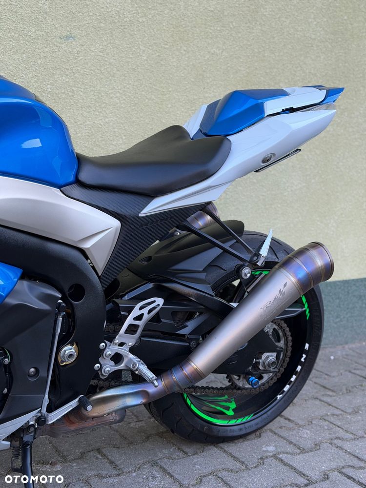 Suzuki GSX-R - 32