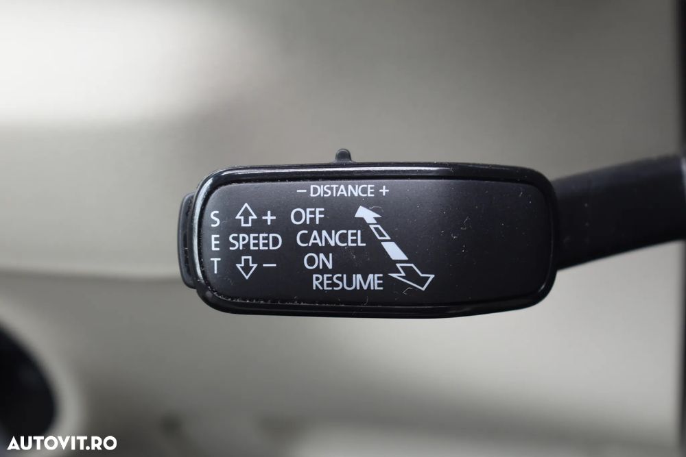 Skoda Karoq 2.0 TDI 4X4 DSG Style - 38
